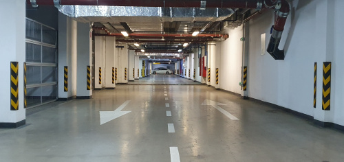 Готовая обустроенная подземная парковка торгового центра