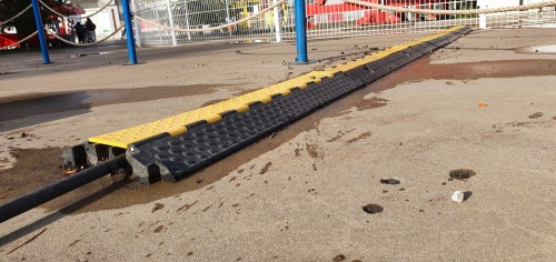 Уличный кабель-канал всепогодный