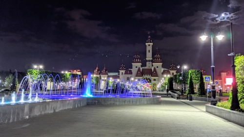 Обустройство самого большого комбинированного парковочного пространства в России