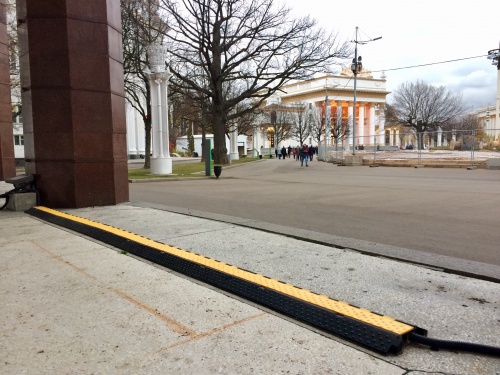 Обустройство входа в Павильон 67 «Карелия» ВДНХ, Москва