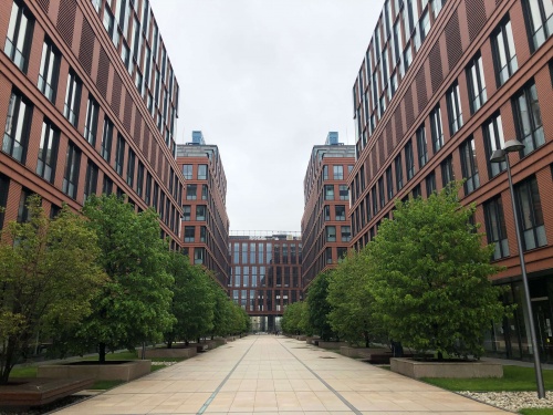 Парковка в Бизнес-центре АЛКОН г. Москва