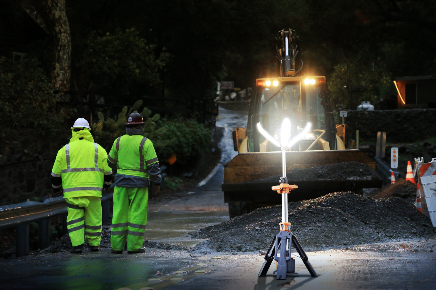 Мобильный световой комплекс ЛМ 12000.1 (высота 2,5 м)