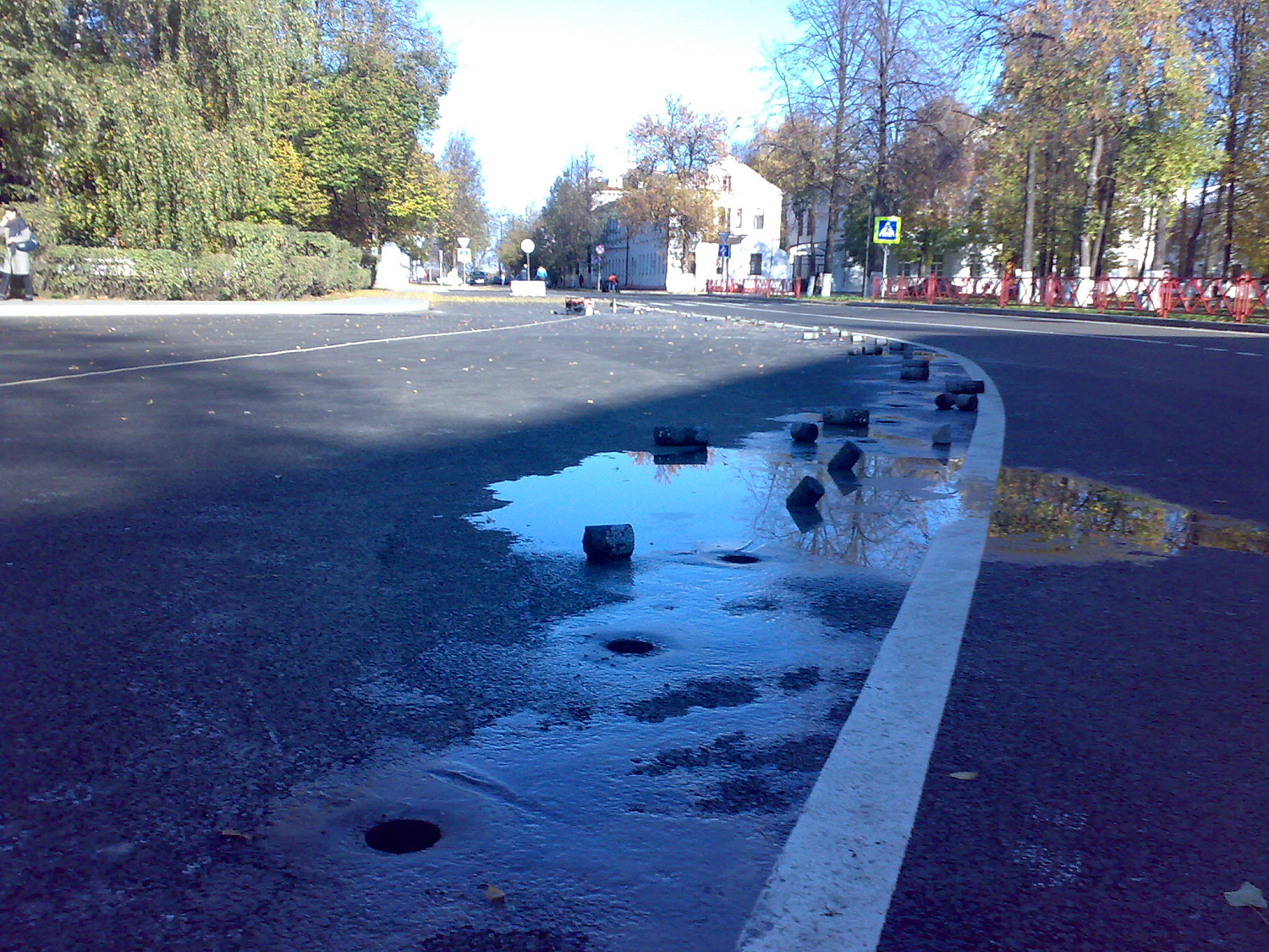 Установка съемных парковочных столбиков